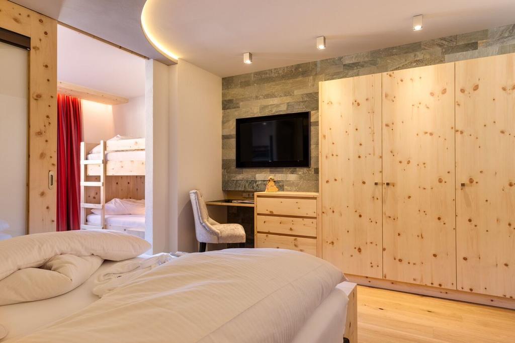 لاديس Hotel Panorama الغرفة الصورة